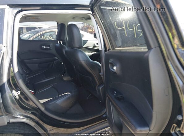 3C4NJDCB2LT233778 2020 JEEP COMPASS Black 