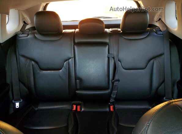 3C4NJDCB4MT596150 2021 JEEP COMPASS White Vista de los asientos traseros