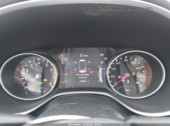 3C4NJDCB5MT563349 2021 JEEP COMPASS Red Vista de los asientos traseros
