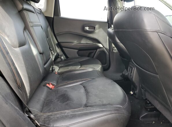 3C4NJDCB6KT673176 2019 JEEP COMPASS Charcoal Вид задніх сидінь