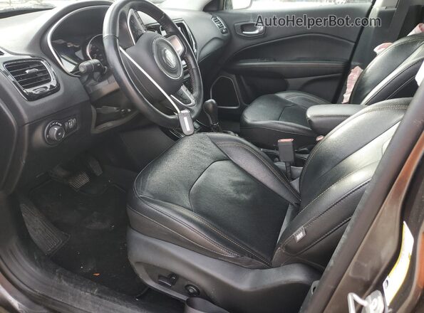 3C4NJDCB6KT673176 2019 JEEP COMPASS Charcoal Вид салону спереду
