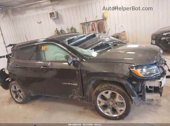 3C4NJDCB7JT238746 2018 JEEP COMPASS Gray ხელსაწყოთა პანელის ხედი