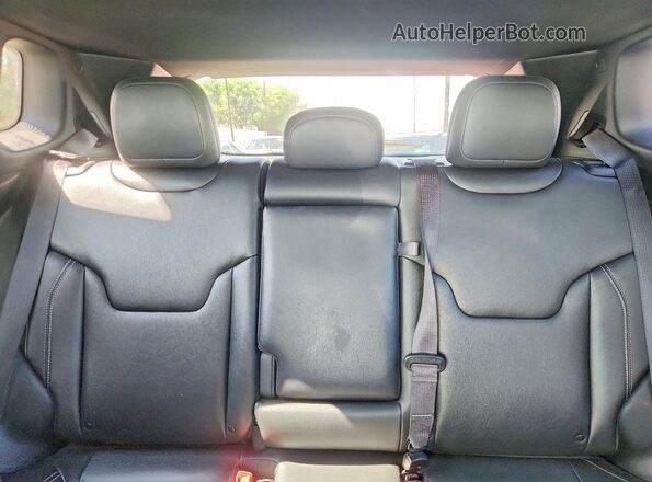 3C4NJDCN1ST511126 2025 JEEP COMPASS Silver უკანა სავარძლების ხედი