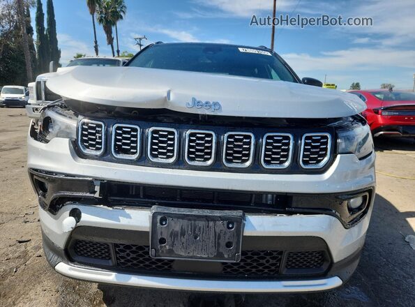 3C4NJDCN1ST511126 2025 JEEP COMPASS Silver სალონის 360-გრადუსიანი ხედი