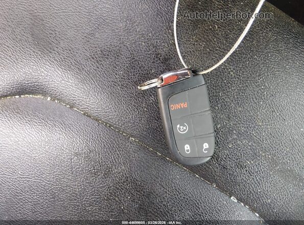 3C4NJDCN2RT586914 2024 JEEP COMPASS Gray Առջևի վահանակի տեսք