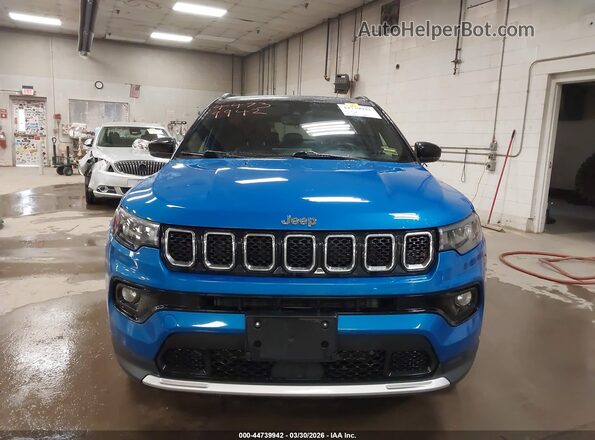 3C4NJDCN9PT536203 2023 JEEP COMPASS Blue Instrument cluster view