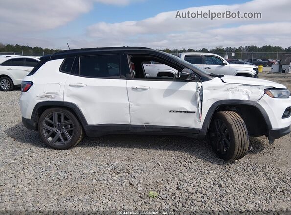 3C4NJDCN9TT177722 2026 JEEP COMPASS White უკანა სალონის ხედი