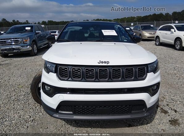 3C4NJDCN9TT177722 2026 JEEP COMPASS White ხელსაწყოთა პანელის ხედი
