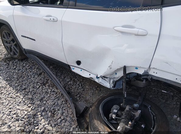3C4NJDCN9TT177722 2026 JEEP COMPASS White 