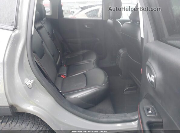 3C4NJDDB0MT536106 2021 JEEP COMPASS Серый 