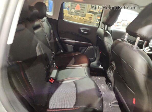 3C4NJDDB4MT531202 2021 JEEP COMPASS Gray Вид задніх сидінь