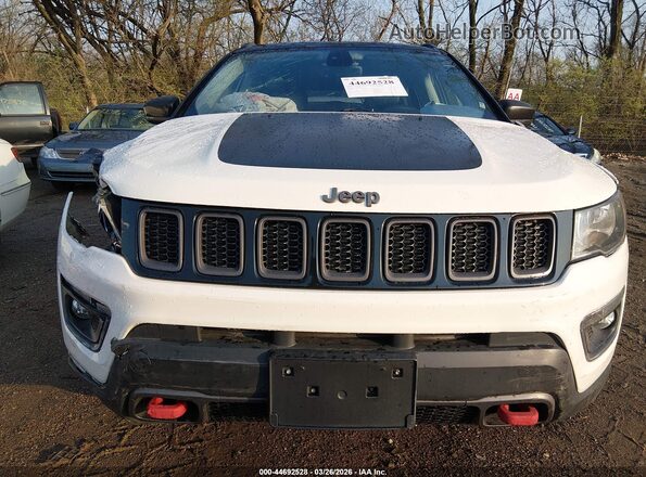 3C4NJDDB5HT630746 2017 JEEP NEW COMPASS White ხელსაწყოთა პანელის ხედი