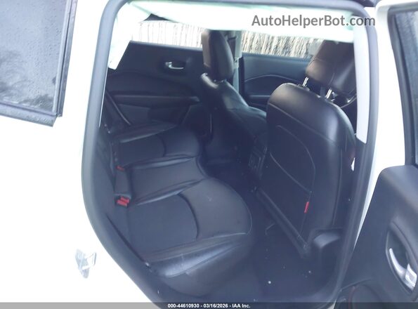 3C4NJDDB6MT590462 2021 JEEP COMPASS White VIN კოდის სტიკერის ხედი