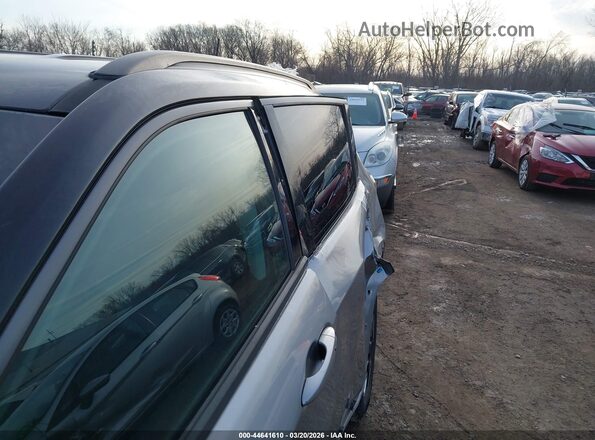 3C4NJDDB7JT232055 2018 JEEP COMPASS Silver 