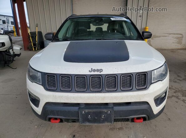 3C4NJDDB8MT598224 2021 JEEP COMPASS Белый Вид спереди