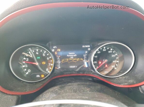 3C4NJDDB8MT598224 2021 JEEP COMPASS Белый Вид щитка приборов