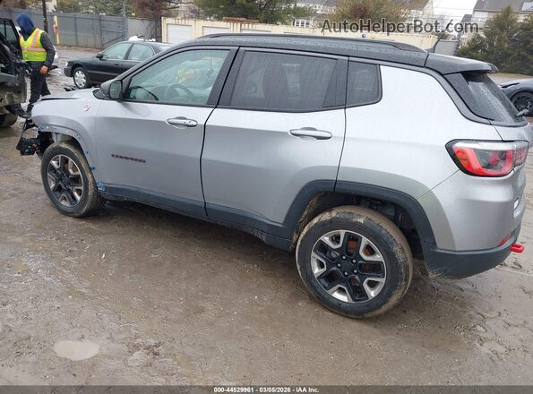3C4NJDDB9JT371832 2018 JEEP COMPASS Gray უკანა მარცხენა