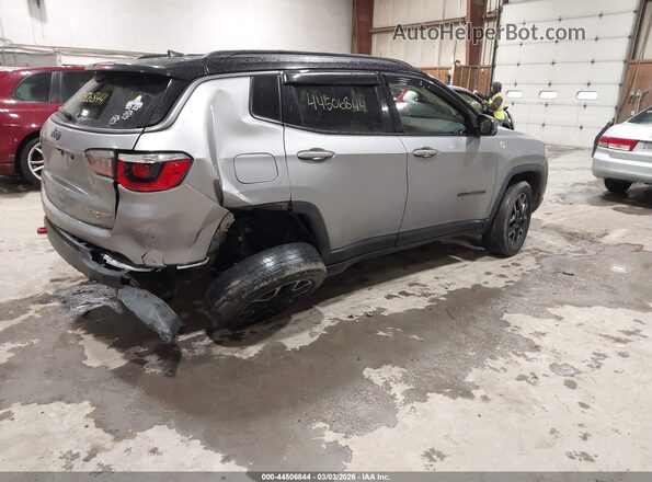 3C4NJDDBXKT752512 2019 JEEP COMPASS Gray 