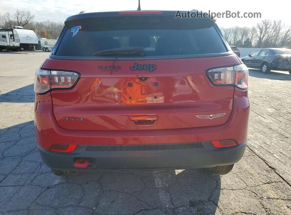 3C4NJDDBXKT773408 2019 JEEP COMPASS Red 