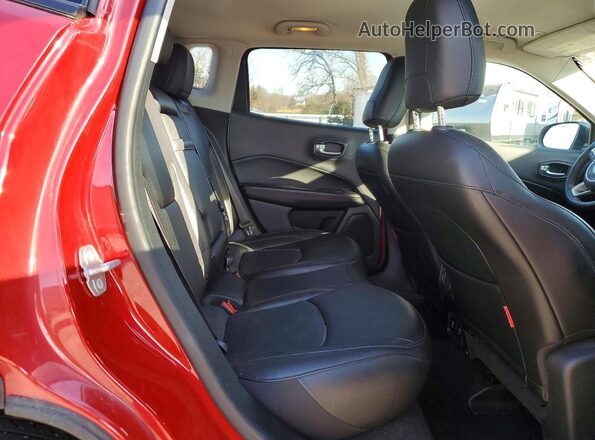 3C4NJDDBXKT773408 2019 JEEP COMPASS Red 