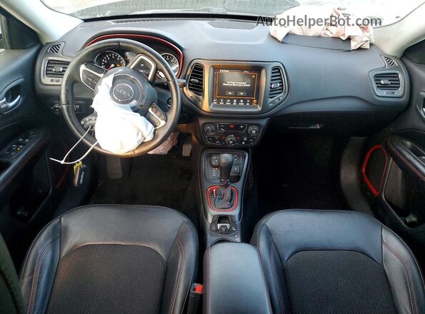 3C4NJDDBXKT785459 2019 JEEP COMPASS Black 