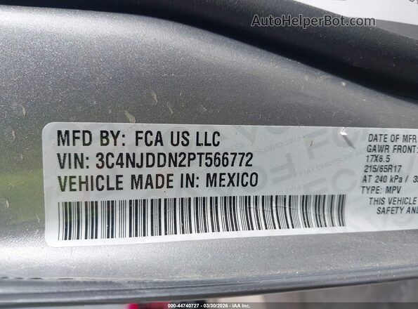 3C4NJDDN2PT566772 2023 JEEP COMPASS Silver Vista del compartimento del motor