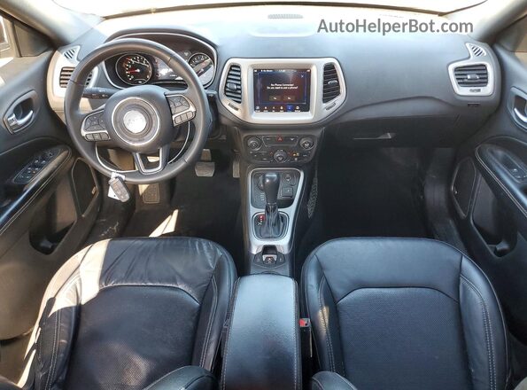 3C4NJDEB9MT590132 2021 JEEP COMPASS Black წინა პანელის ხედი