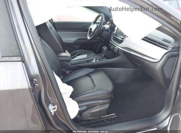 3C4NJDFN2RT594023 2024 JEEP COMPASS Серый Вид салона спереди