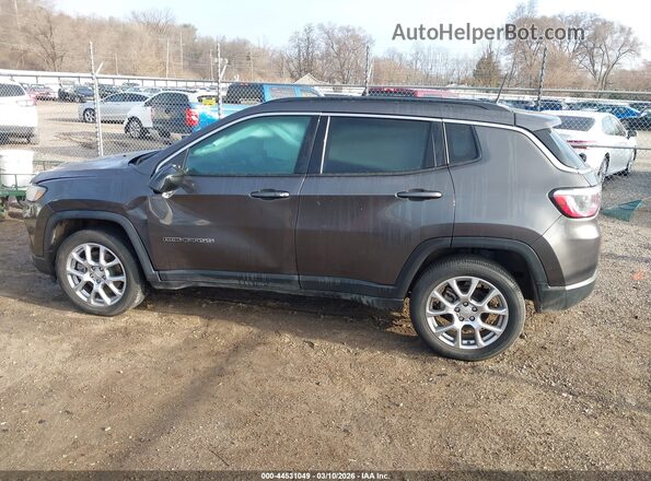 3C4NJDFN2RT594023 2024 JEEP COMPASS Серый Вид задней части салона