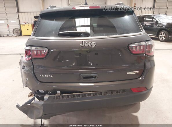 3C4NJDFN6RT168965 2024 JEEP COMPASS Gray Widok z przodu