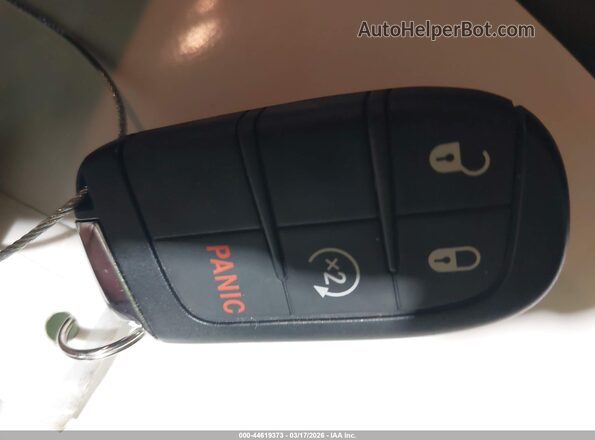 3C4NJDFN6RT168965 2024 JEEP COMPASS Gray Widok deski rozdzielczej