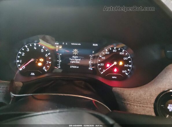 3C4NJDFN9PT558522 2023 JEEP COMPASS White Հետևի նստատեղերի տեսք