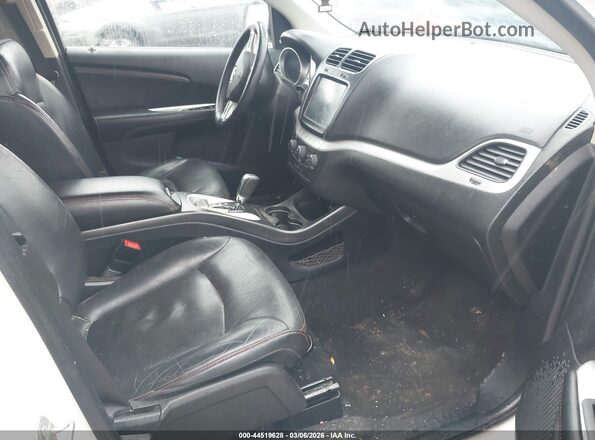 3C4PDDEG4JT390640 2018 DODGE JOURNEY Белый Вид салона спереди