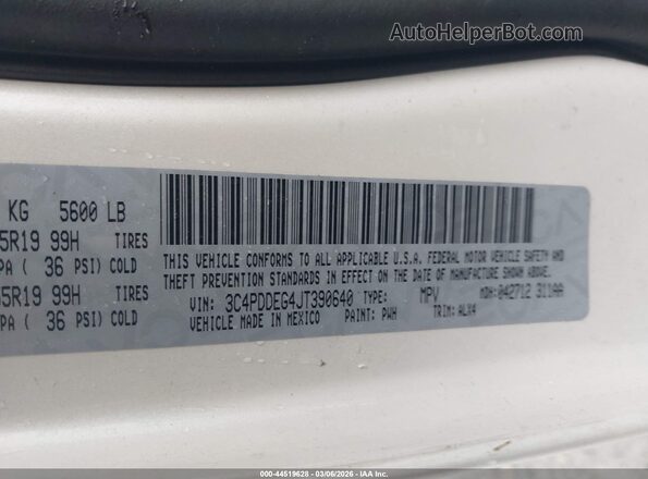 3C4PDDEG4JT390640 2018 DODGE JOURNEY Белый Вид подкапотного пространства