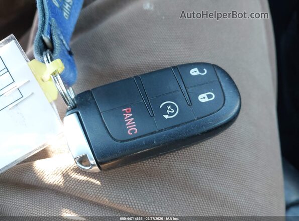3C4PDDGG2HT517702 2017 DODGE JOURNEY Черный Вид панели приборов