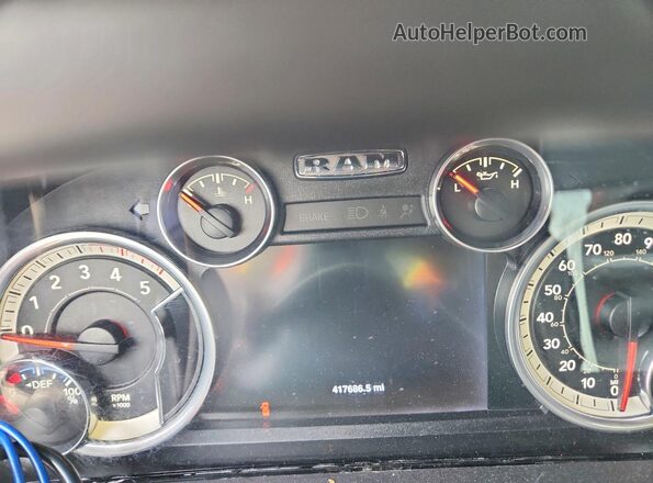 3C63RPLL8GG191164 2016 RAM 3500 Черный Вид щитка приборов