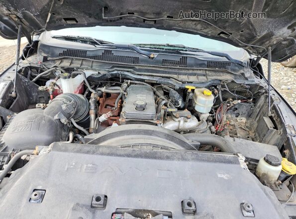 3C63RPLL8GG191164 2016 RAM 3500 Черный Вид задней части салона