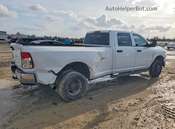3C63RRGL0NG338337 2022 RAM 3500 White Rear right
