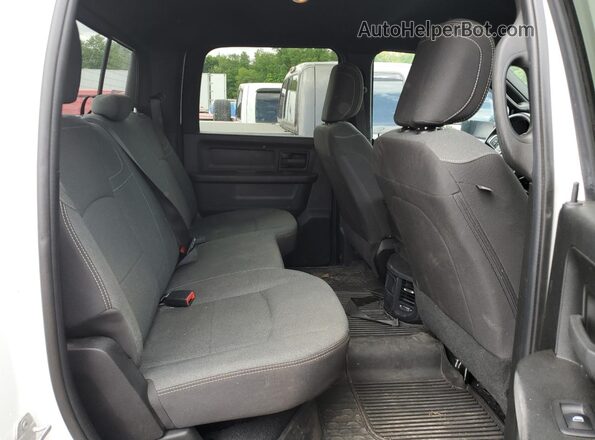 3C63RRGL5NG339614 2022 RAM 3500 White Vista de los asientos traseros