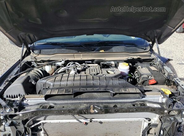 3C63RRGLXSG554711 2025 RAM 3500 Charcoal უკანა სალონის ხედი