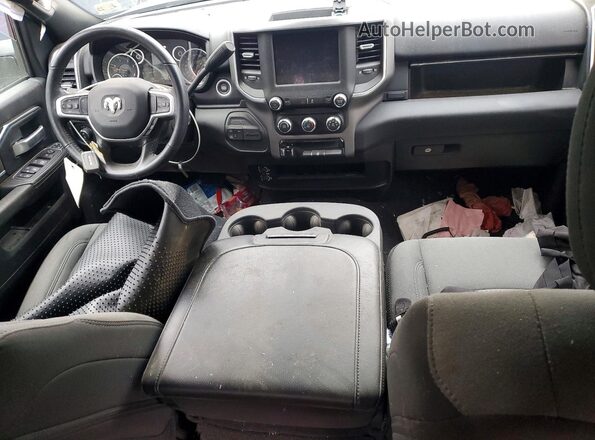 3C63RRHL9RG301209 2024 RAM 3500 Белый Вид панели приборов