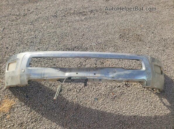 3C63RRJL3HG560836 2017 RAM 3500 Silver Vista del compartimento del motor