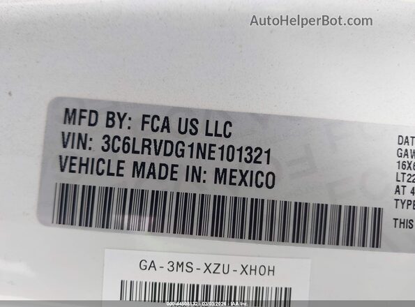 3C6LRVDG1NE101321 2022 RAM PROMASTER 2500 White Vista del compartimento del motor