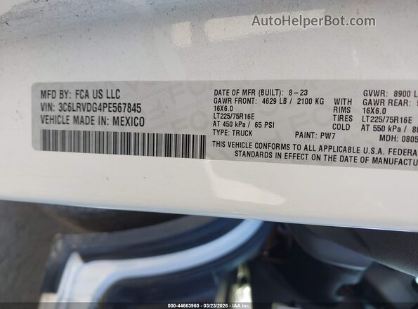 3C6LRVDG4PE567845 2023 RAM PROMASTER 2500 White Vista del compartimento del motor