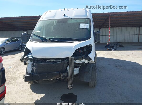 3C6LRVDG4PE567845 2023 RAM PROMASTER 2500 White Vista interior trasera