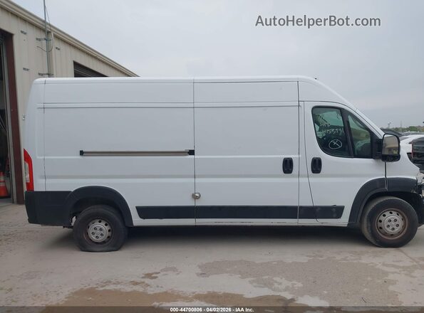 3C6LRVDG6NE113934 2022 RAM PROMASTER 2500 White Սալոնի հետևի տեսք