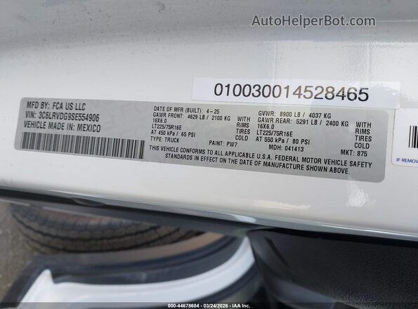 3C6LRVDG9SE554906 2025 RAM PROMASTER 2500 White ძრავის განყოფილების ხედი