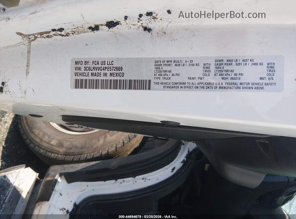 3C6LRVVG4PE572669 2023 RAM PROMASTER 2500 Белый Вид подкапотного пространства