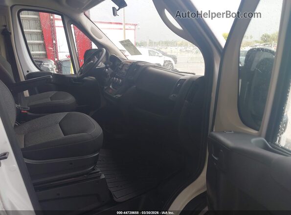 3C6MRVJG9ME529029 2021 RAM PROMASTER 3500 White Вид салону спереду
