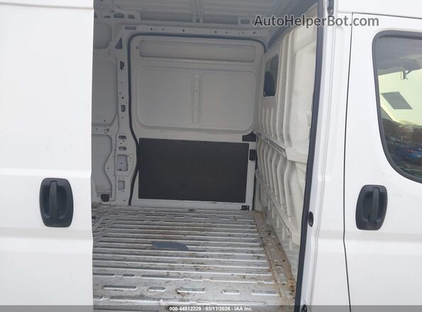 3C6TRVCG2JE117474 2018 RAM PROMASTER 2500 Белый Вид наклейки с VIN-кодом